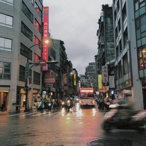 欧美穿环穿孔HD
